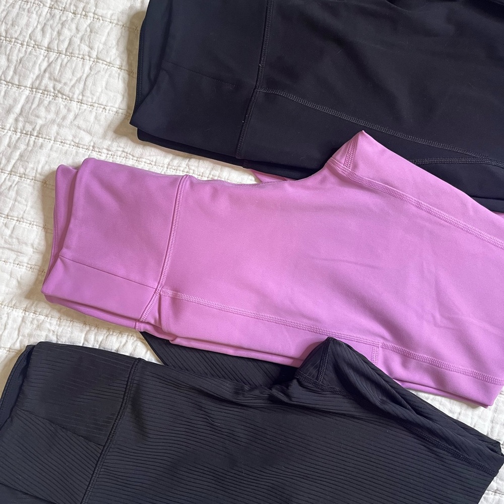 Girlfriend Collective Black and Pink Leggings Set